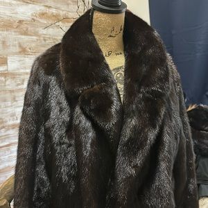 SAGA GOLD ranch mink fur coat Never worn, tags in place. glossy and perfect.